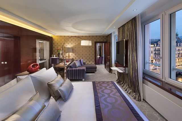 Tapety Versace w hotelu – luksus  na najwyższym poziomie
